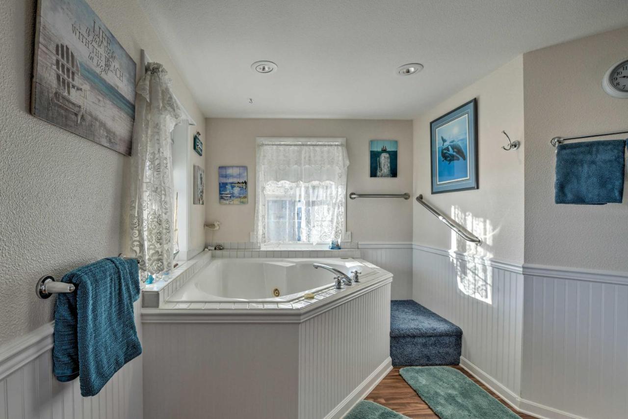 Eagles View Condo In Ocean Shores With 3 Balconies Exterior photo